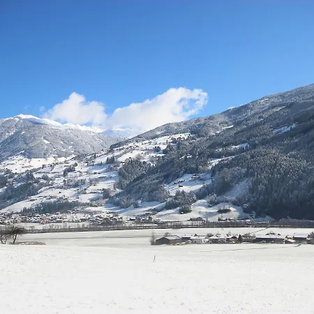 Hörhager Apartment *